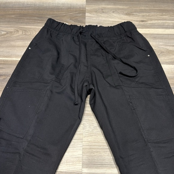 Scrub Star black scrubs size small NWT - Picture 5 of 8